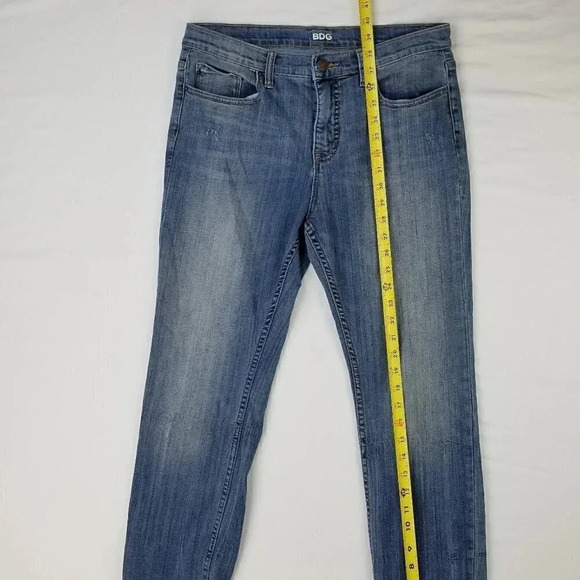 BDG 31X30 High Rise Cigarette Ankle Women's Jeans - Picture 5 of 9